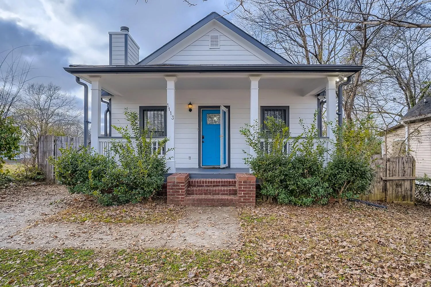 4 bed, 1210 sqft, $3,900 — Photo 1