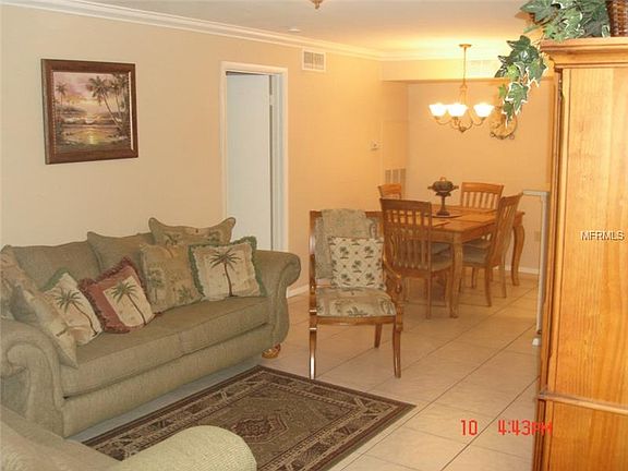 4th image of 3012 Parkway Blvd APT 304