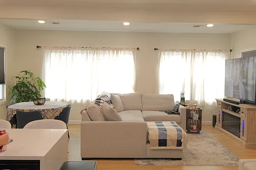 540 Elm St #2 Photo 1