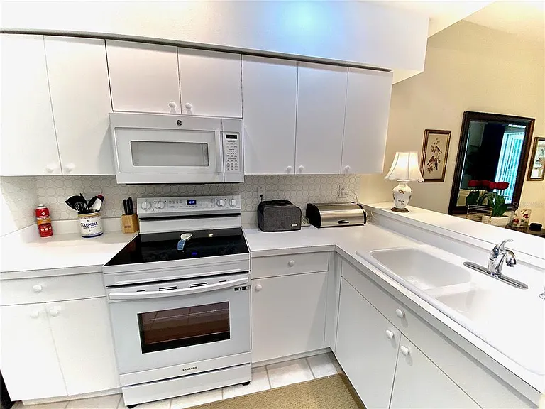 9590 High Gate Dr #1915 — Photo 6