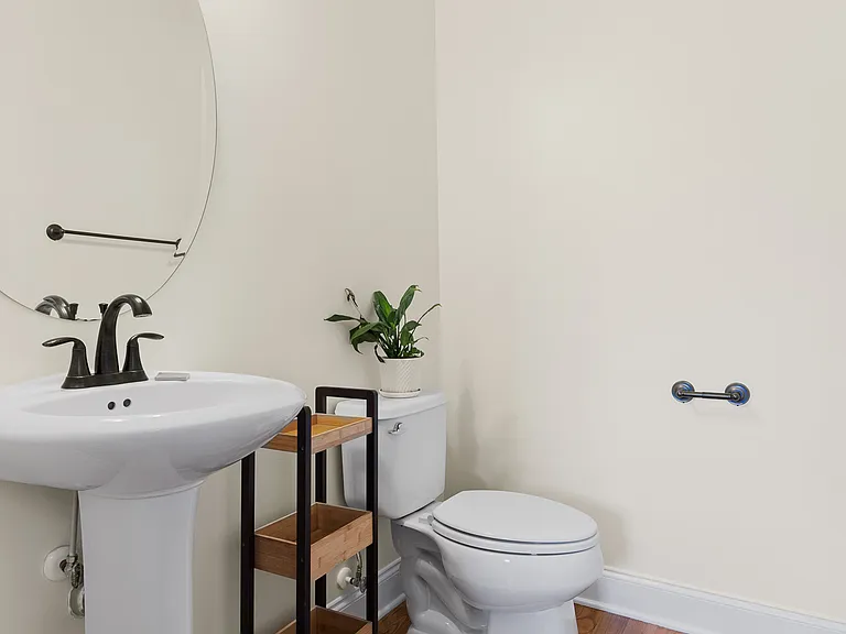 117 Idlewild Ave — Photo 8