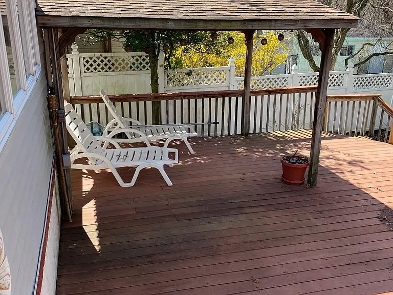 530 E Passaic Ave — Photo 25
