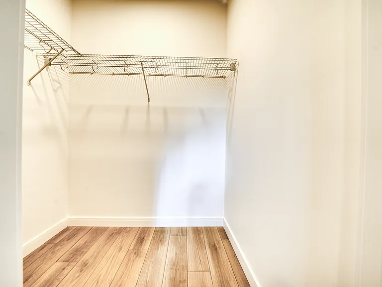 2925 12th Ave SW #203 — Photo 17