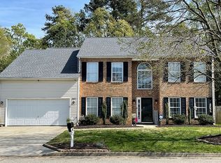 307 Hounds Chase, Yorktown, VA 23693