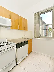 Rented by Cooper & Cooper Real Estate