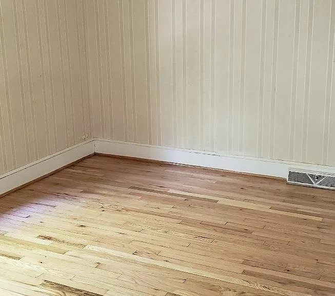 Bedroom #1