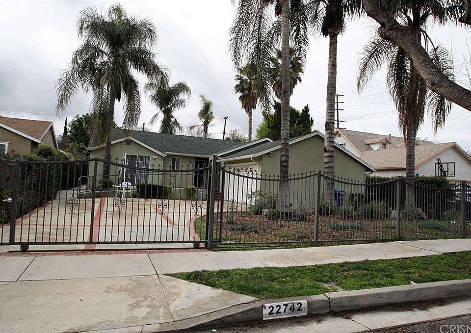 1st image of 22742 Criswell St