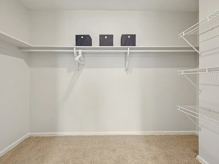 Lafayette Apartments — Photo 18