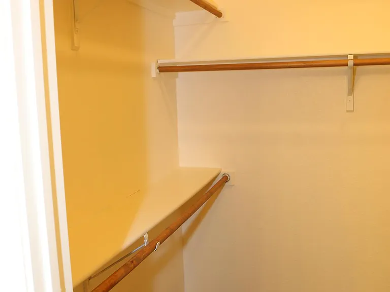 7305 Maplewood Dr — Photo 18
