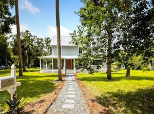 200 Pine St, Melrose, FL 32666