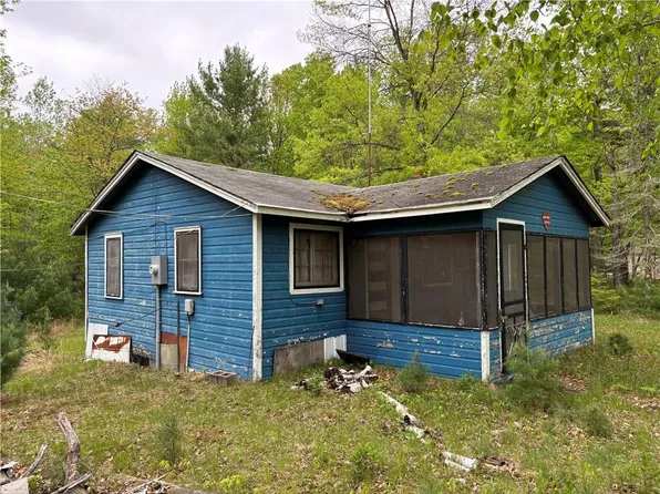 3140 Oak Lake Road, Webster, WI 54893