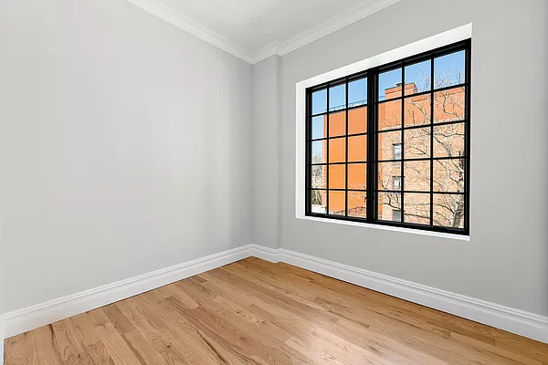 Sold by Douglas Elliman | media 25