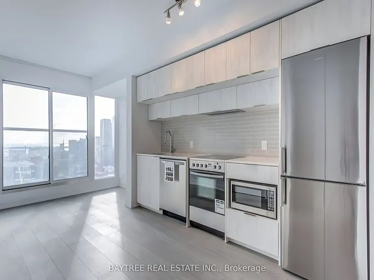 181 Dundas St E #4808 — Photo 2