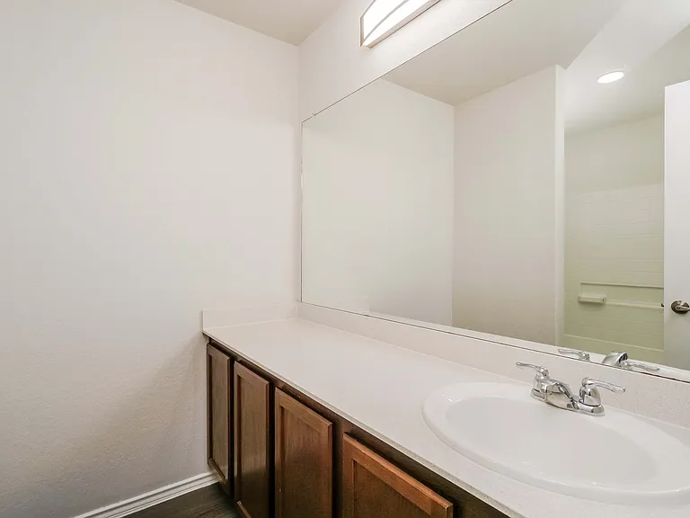 7522 Spanish Dagger — Photo 27
