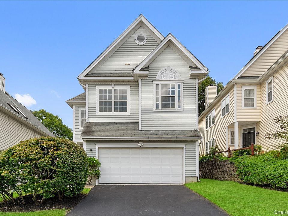 1st image of 132 Benefield Boulevard