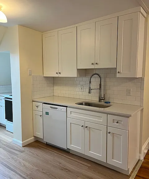 50 Brainerd Rd — Photo 7