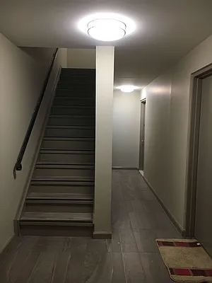 Rented by Peter Ashe | media 11