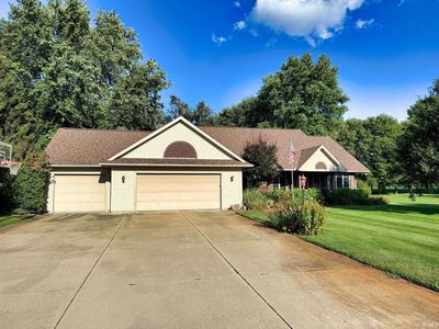 14656 Falcon Ln, Goshen, IN, 46526