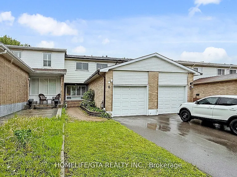 8 Whiteleas Ave — Photo 2