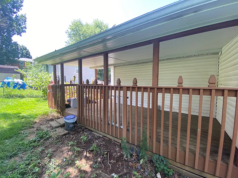 102 Eastwood Dr — Photo 9