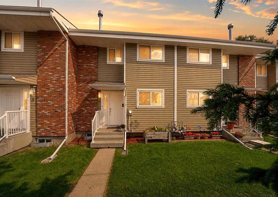 1st image of 5812 S 61st St #4