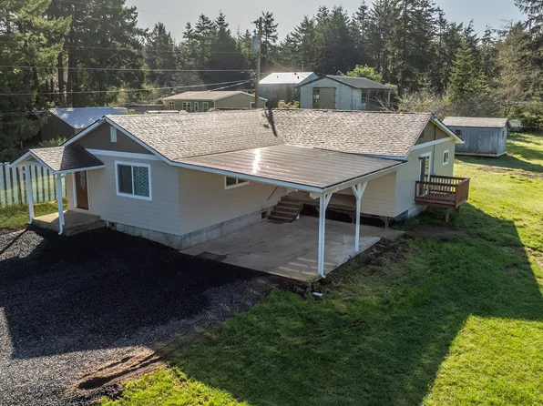 91378 Grinnell Ln, Coos Bay, OR 97420