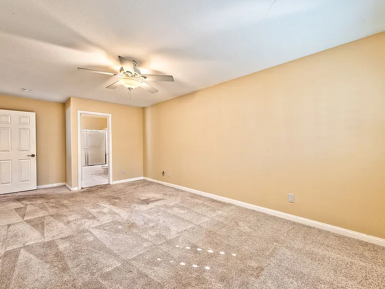 8217 Diamond Star Ct — Photo 15
