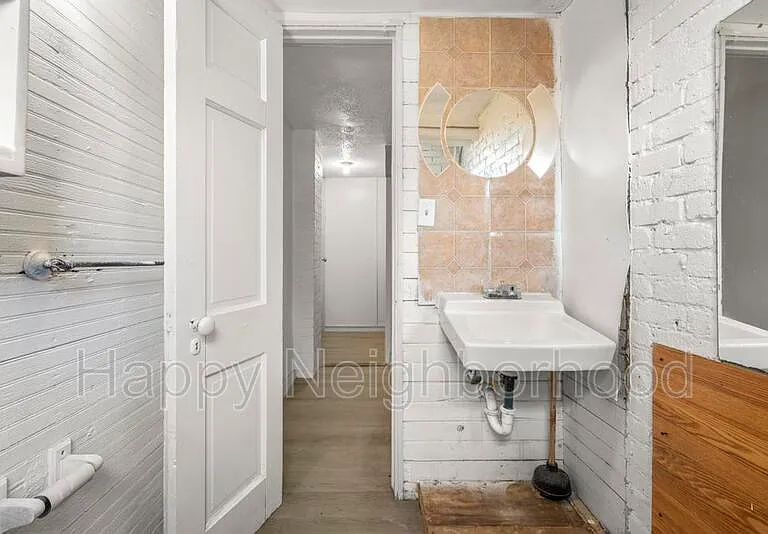 216 E Main St #9 — Photo 10