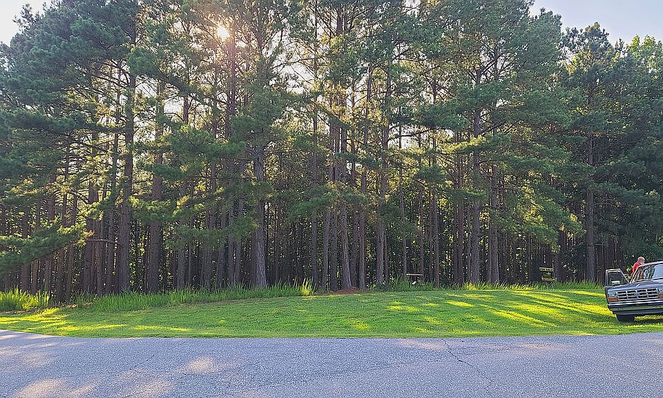 2nd image of 350 Gardner Point Dr