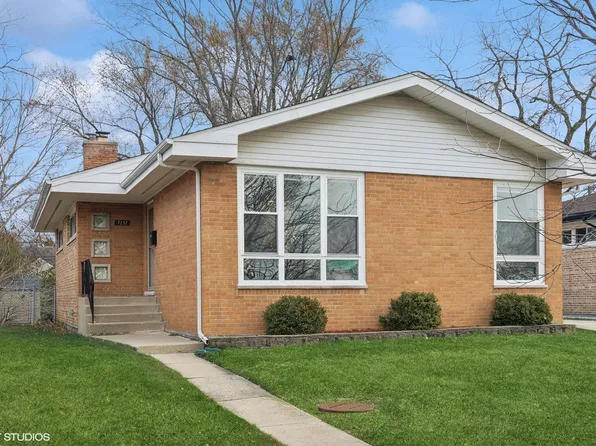 7237 N Keating Ave, Lincolnwood, IL 60712