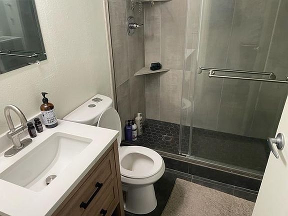 Bath all new tile, remodel