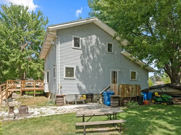 241 Edward Rd, Lakeshore, ON N0R 1S0