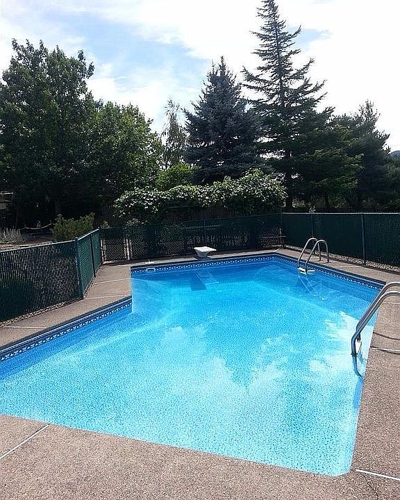 2nd image of 5247 Dobrot Way