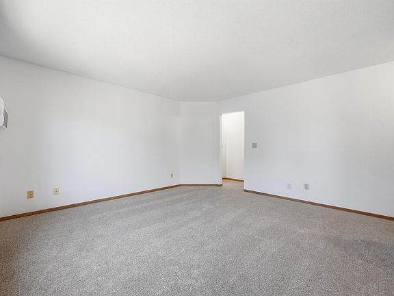 5th image of 1908 20th Ave S