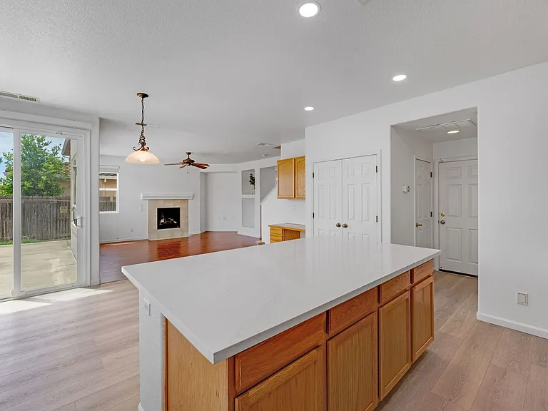 8739 Whitehouse Rd — Photo 22