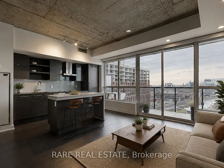 1030 King St W #26 — Photo 1