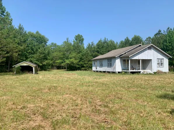 44 Government Gravel Rd, Brooklyn, MS 39425