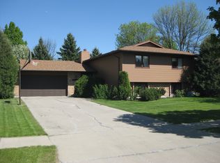 3101 Maple St N, Fargo, ND 58102