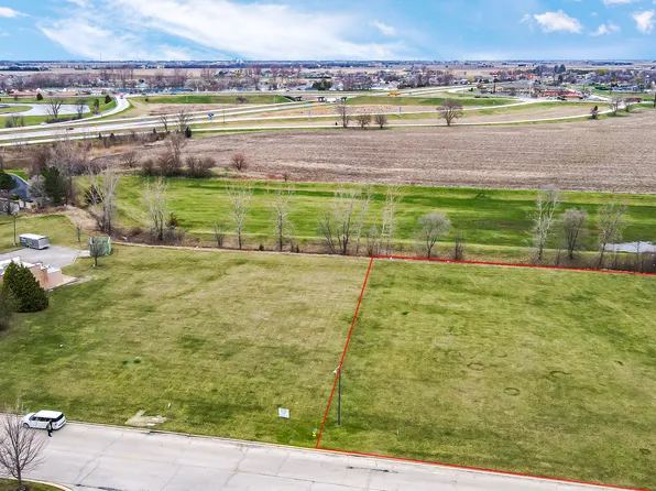 W Cook W Cook St W, Manteno, IL 60950