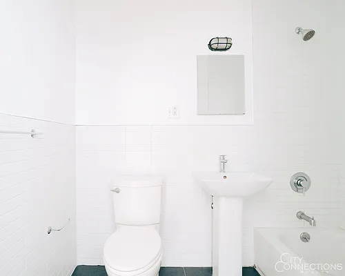 Rented by City Connections Realty | media 20