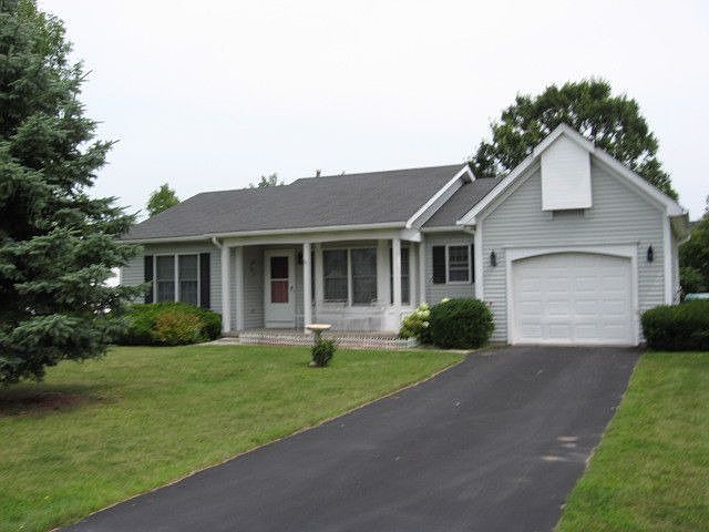 1st image of 1241 Glen Carlyn Dr