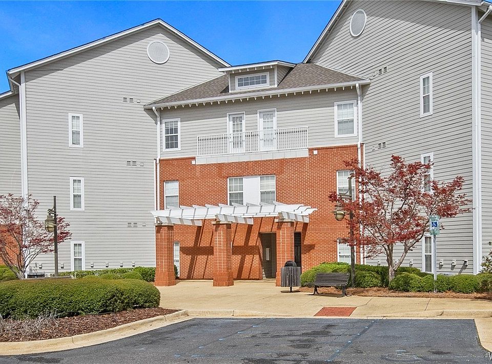 1st image of 303 Helen Keller Blvd APT B323