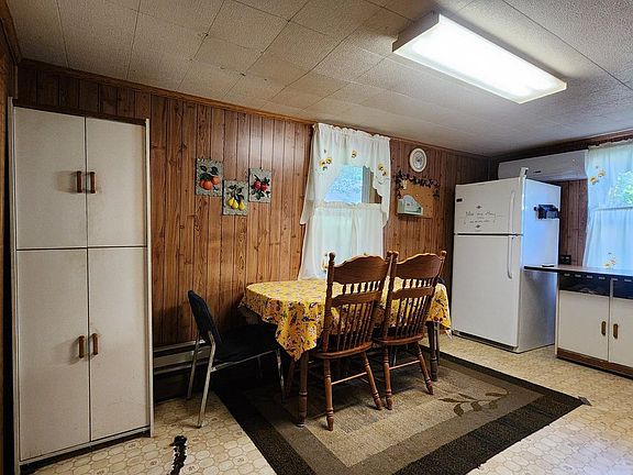 4th image of 198 Dobrytown Rd