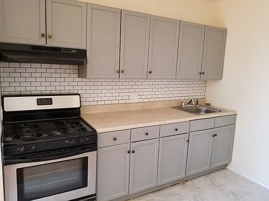 Rented by Home Court Real Estate LLC | media 10