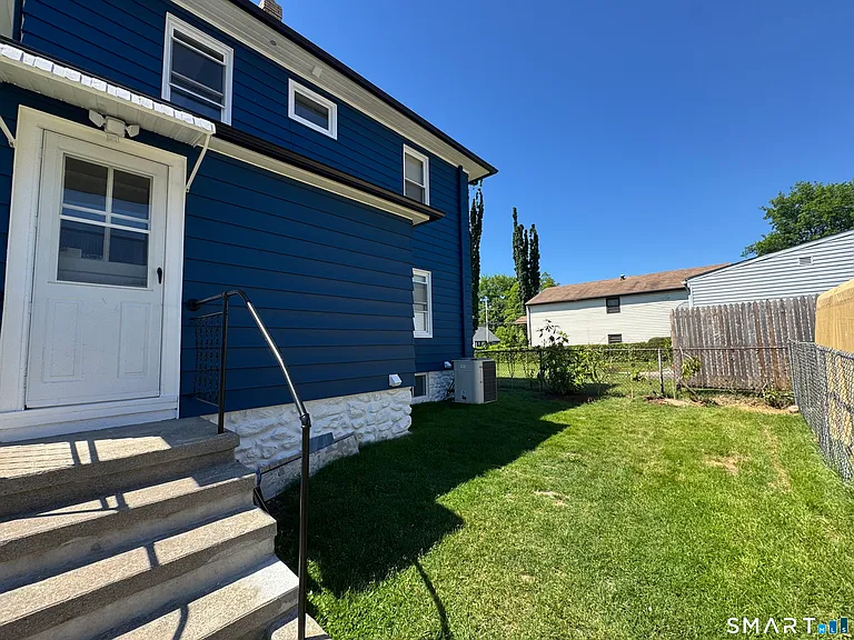66 Dodd Ave #2 — Photo 18