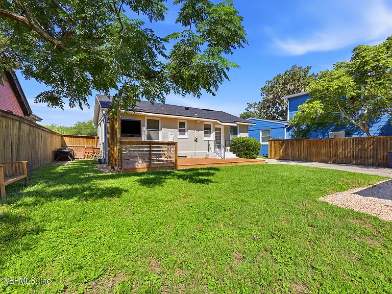 2749 Hendricks Ave — Photo 14