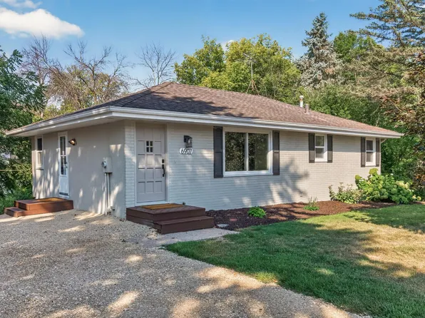 6907 Berkshire Ln N, Maple Grove, MN 55311