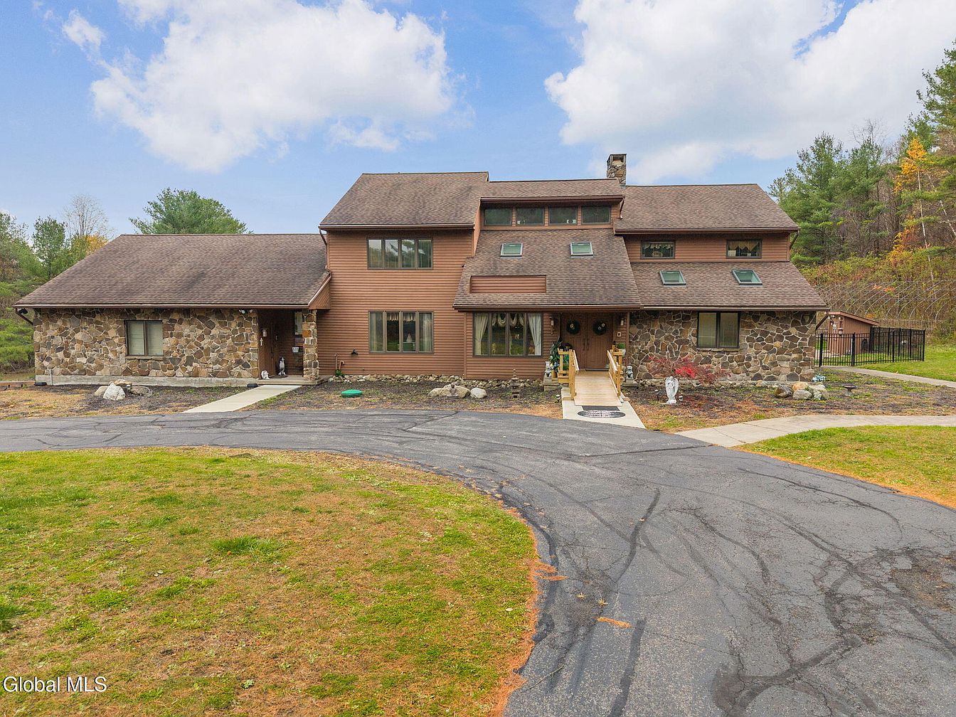 1st image of 3041 Mariaville Road