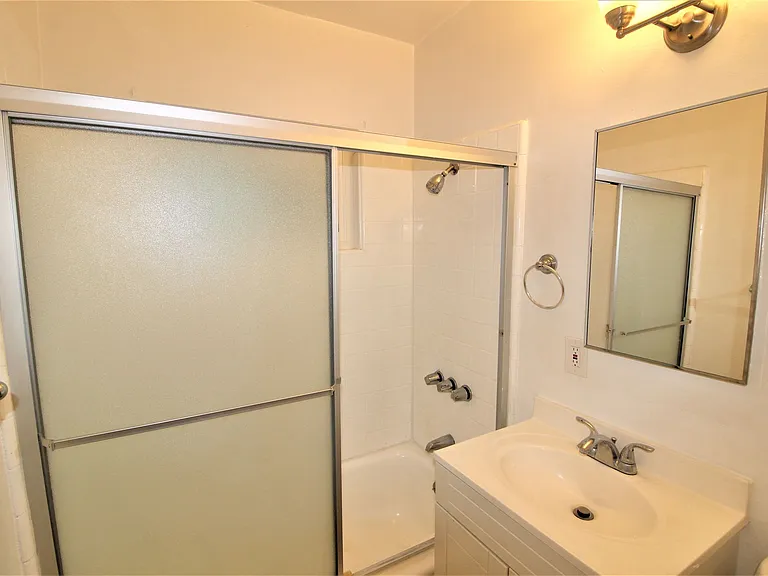 FOOTHILL VILLAGE — Photo 125