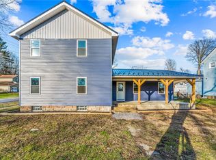 402 Main St, Jamestown, PA